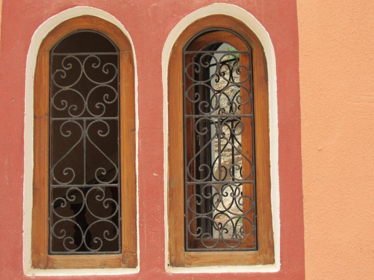 Dounia Hostel Тингир Экстерьер фото