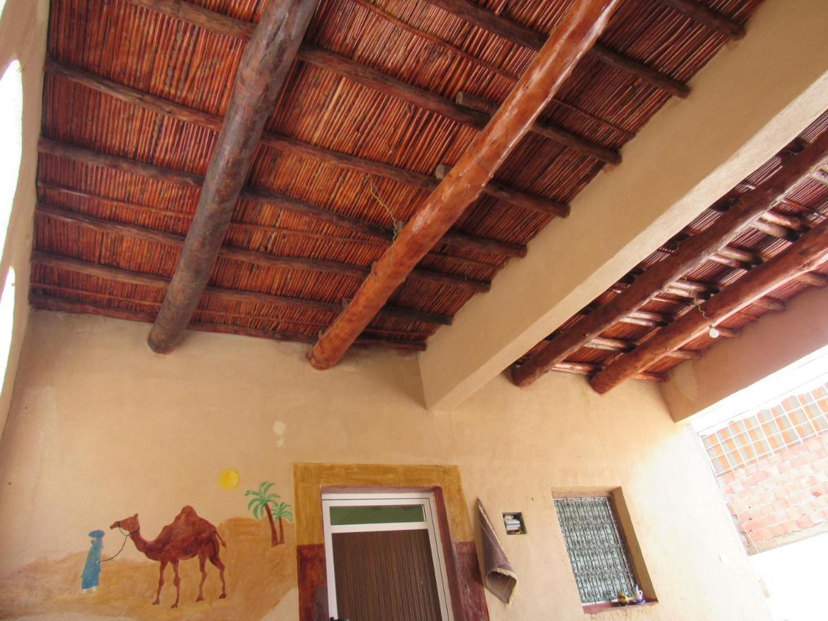 Dounia Hostel Тингир Экстерьер фото