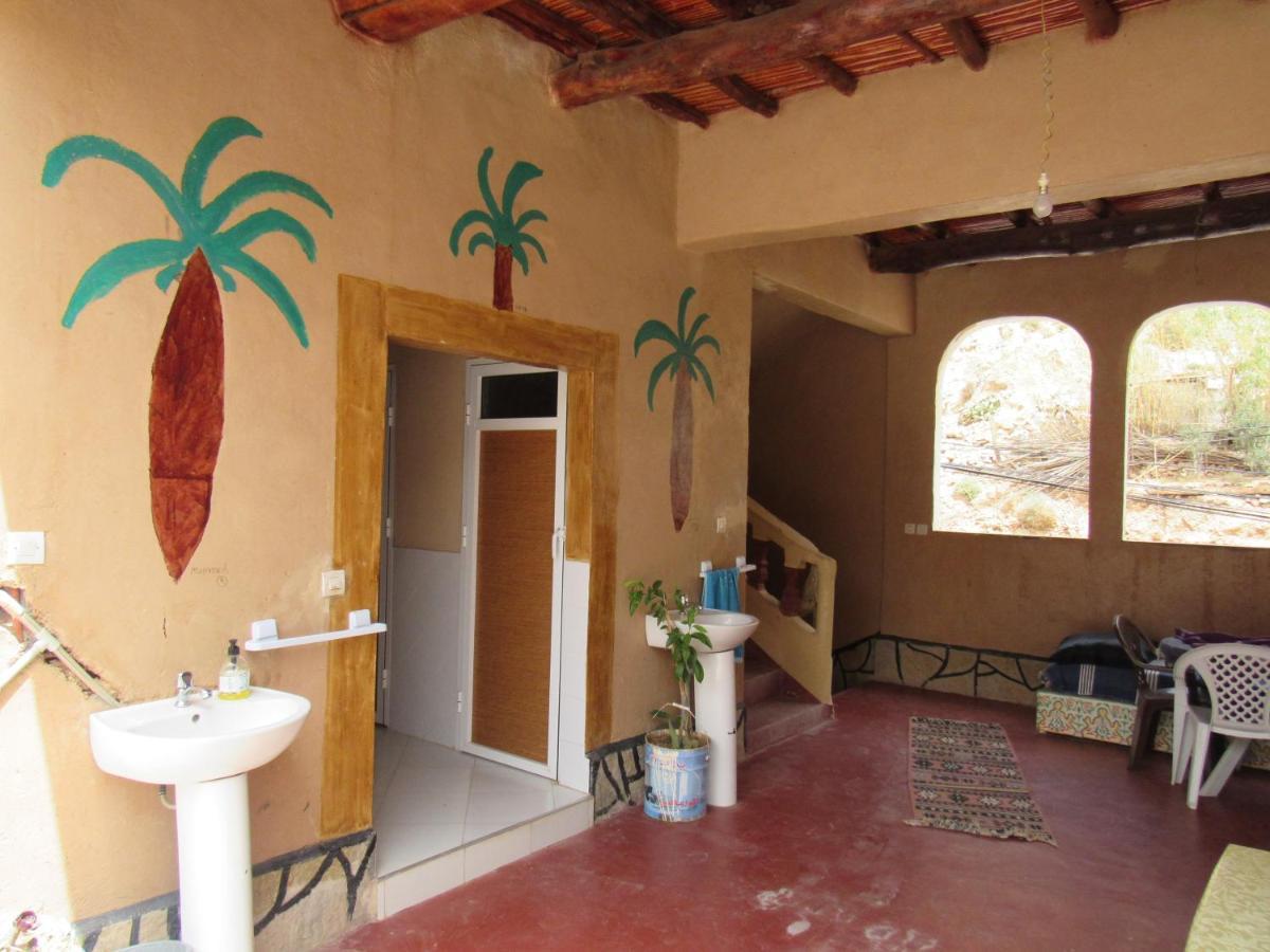 Dounia Hostel Тингир Экстерьер фото