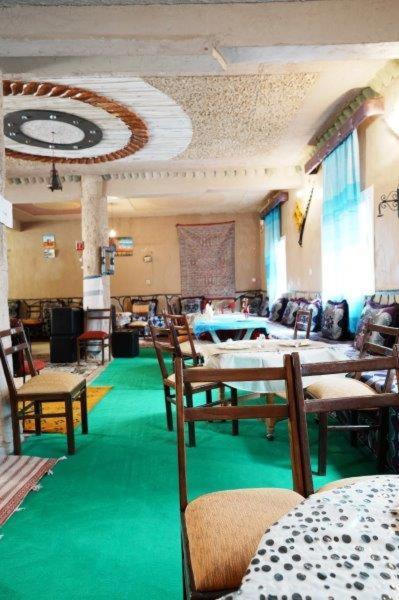 Dounia Hostel Тингир Экстерьер фото