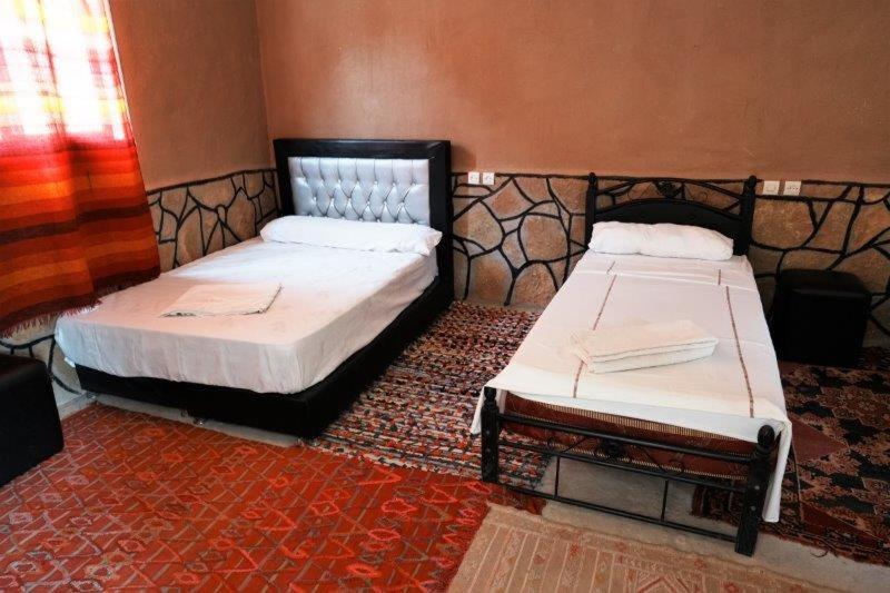 Dounia Hostel Тингир Экстерьер фото
