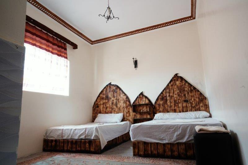 Dounia Hostel Тингир Экстерьер фото