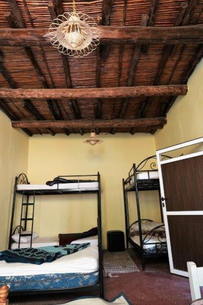 Dounia Hostel Тингир Экстерьер фото