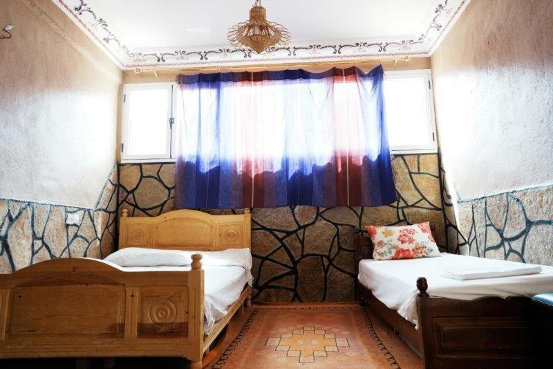 Dounia Hostel Тингир Экстерьер фото