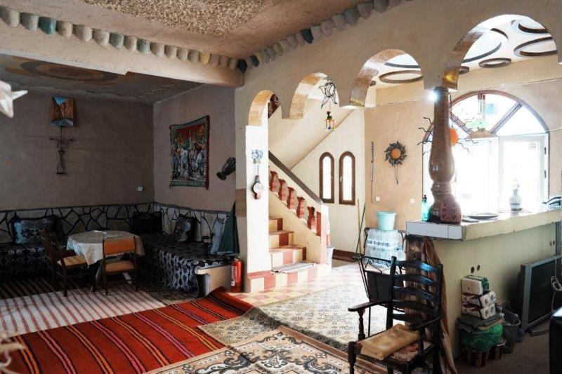 Dounia Hostel Тингир Экстерьер фото