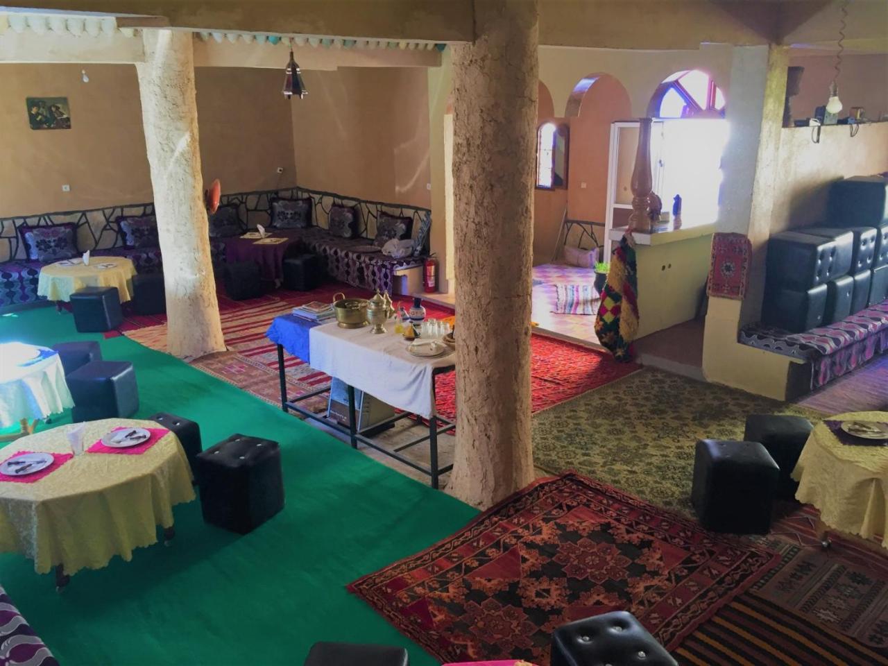 Dounia Hostel Тингир Экстерьер фото