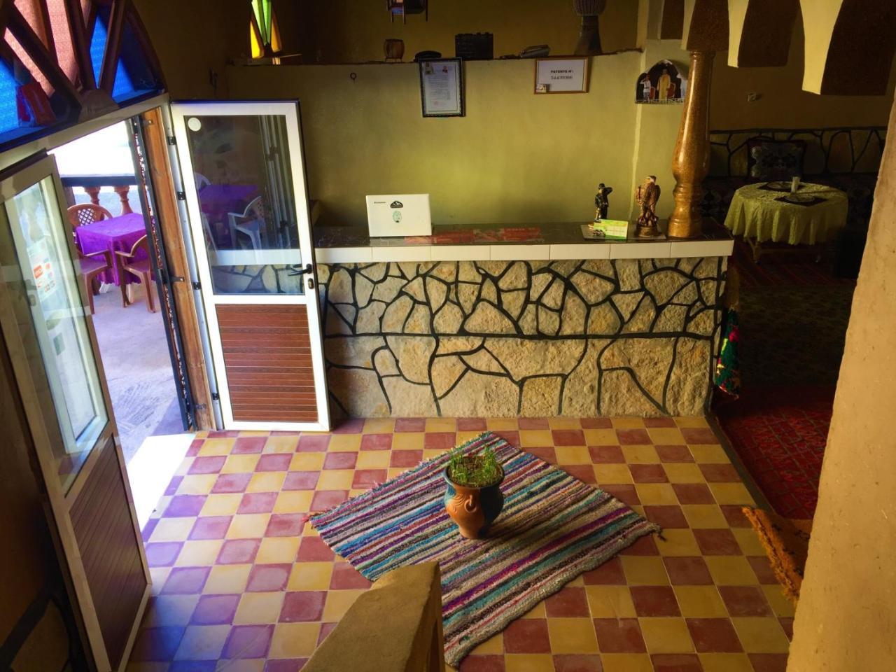 Dounia Hostel Тингир Экстерьер фото