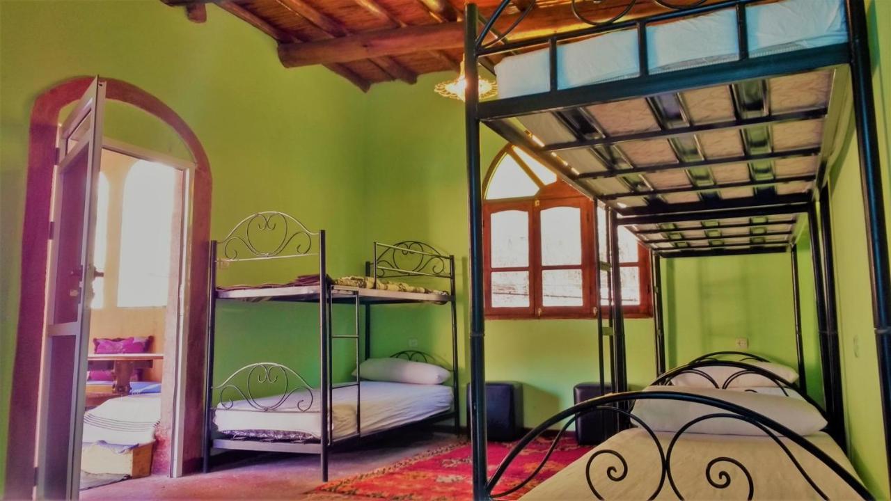 Dounia Hostel Тингир Экстерьер фото
